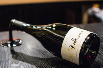 syrah-spill-1